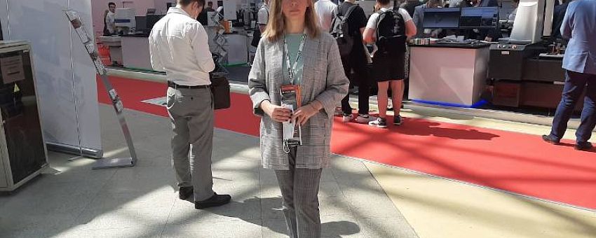 Елена Сушкова на выставке «Оборудование, приборы и инструменты для металлообрабатывающей промышленности»
