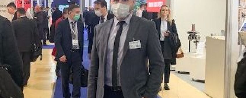 Михаил Путилин, менеджер Агентства инвестиционного развития Липецкой области принимает участие в самой крупной выставке нефтегазовой тематики в России